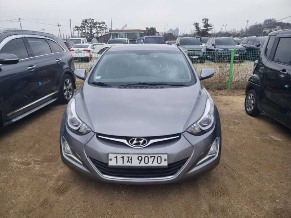 HYUNDAI Avante 2014 - Importación desde Corea - HF Imports Iquique - Foto 1