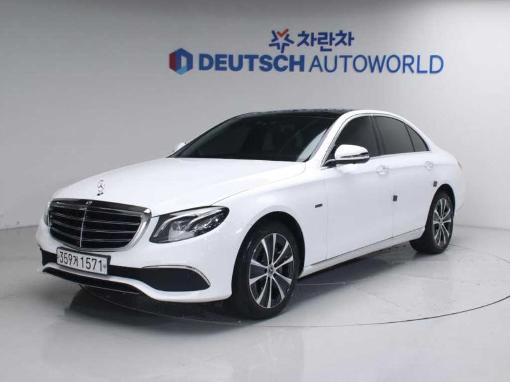 Mercedes Benz E class 2019 Blanco - Importación desde Corea - HF Imports Iquique - Foto 1