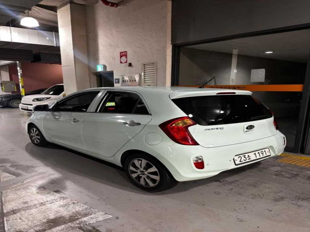 KIA Morning - Vista 4