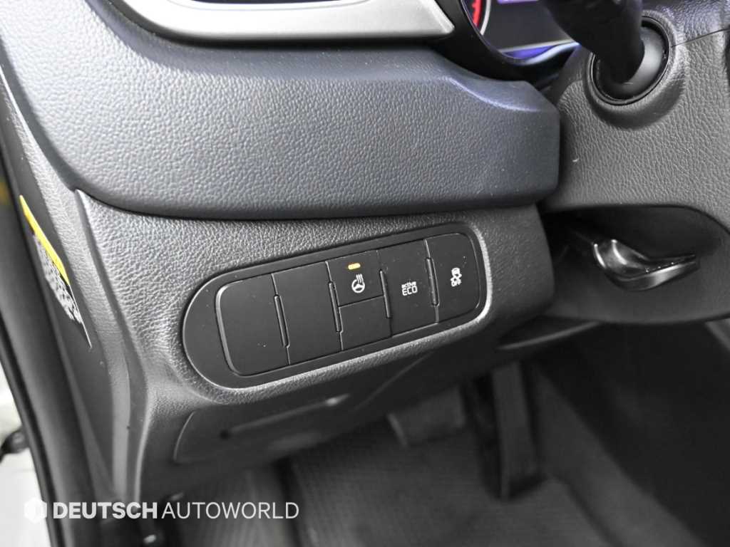 KIA Carens 2017 Plateado - Importación desde Corea - HF Imports Iquique - Foto 16