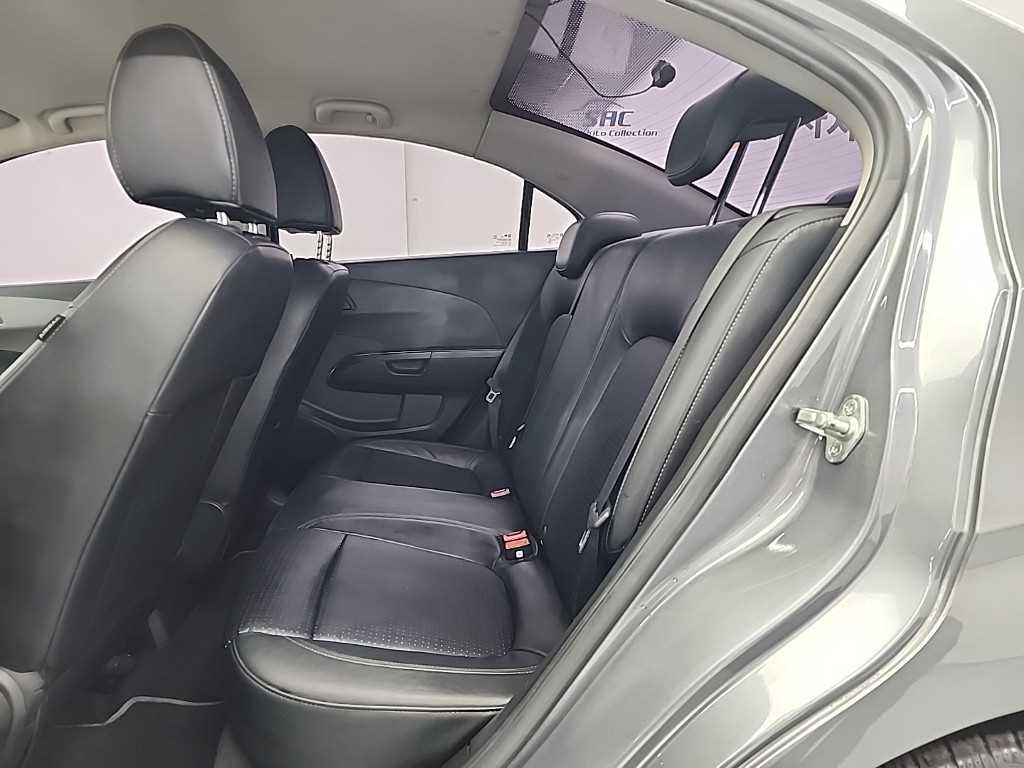 Chevrolet Abeo - Vista 12