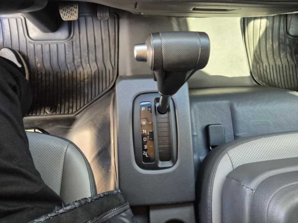 medium and large cargo truck 2023 Blanco - Importación desde Corea - HF Imports Iquique - Foto 18