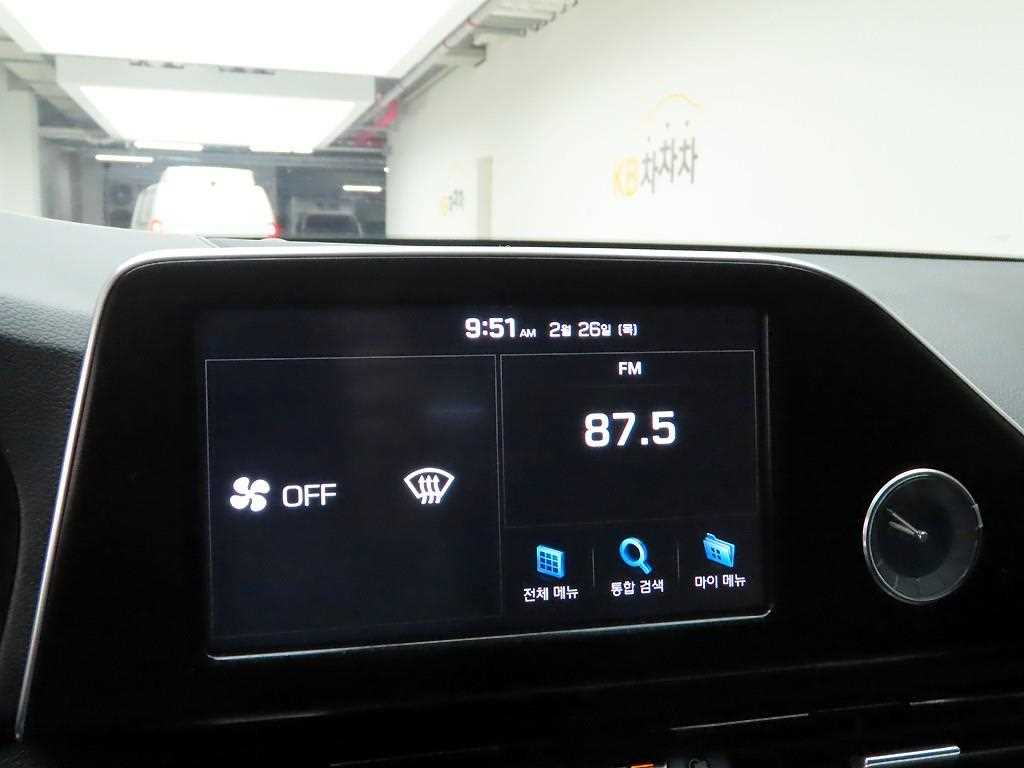 HYUNDAI Grandeur - Vista 9