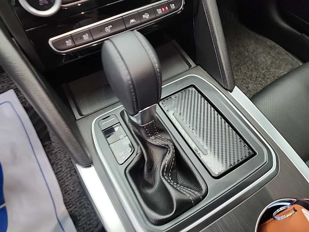 SAMSUNG SM6 - Vista 8