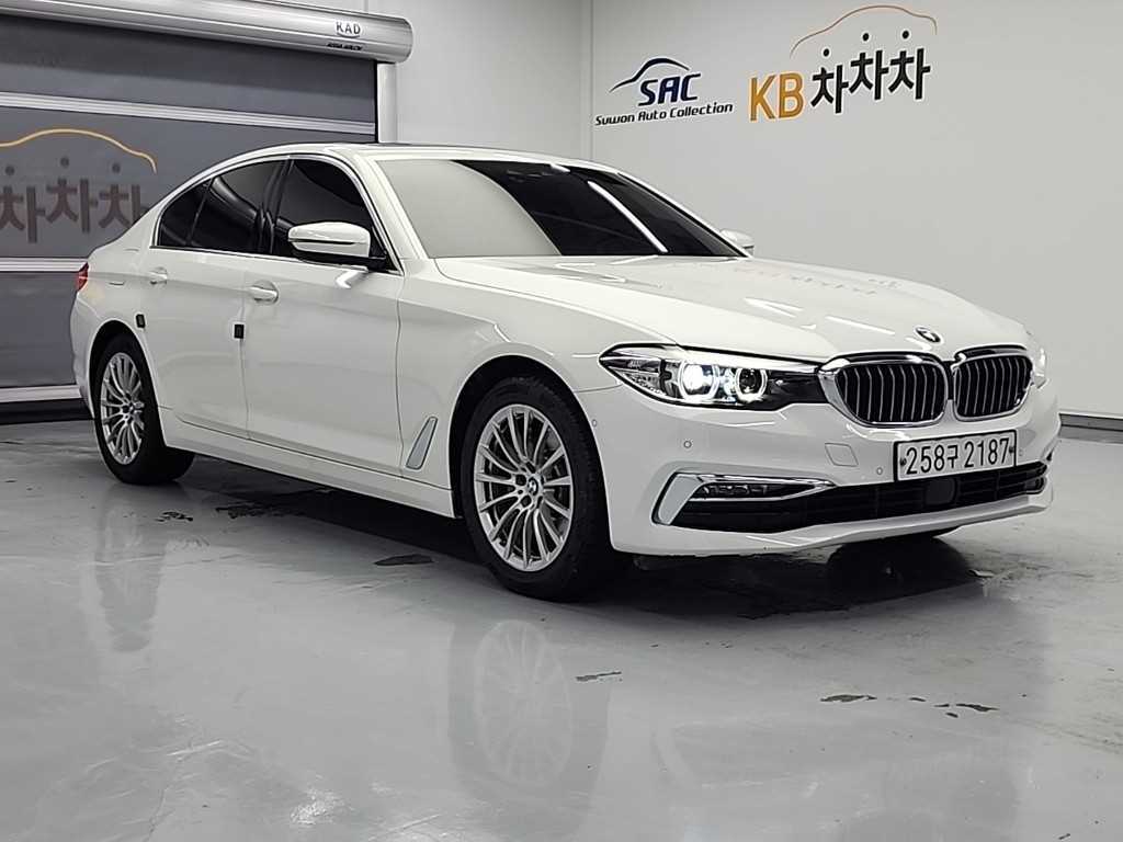 BMW 5 Series - Vista 4