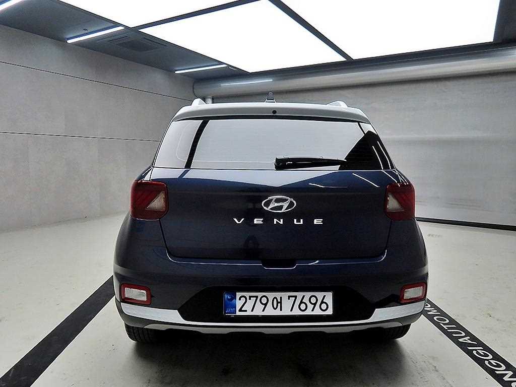 HYUNDAI Venue - Vista 3
