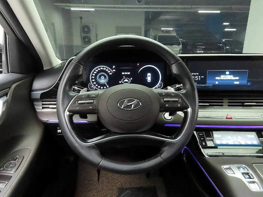 HYUNDAI Grandeur - Vista 7