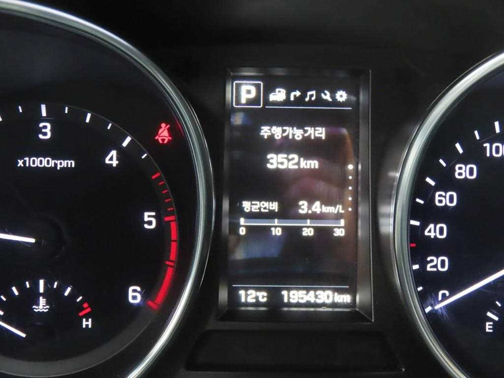 HYUNDAI Santa Fe - Vista 8