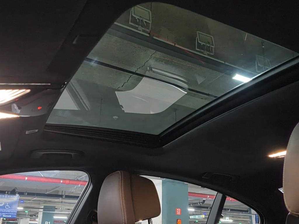 BMW 5 Series 2023 Negro - Importación desde Corea - HF Imports Iquique - Foto 18