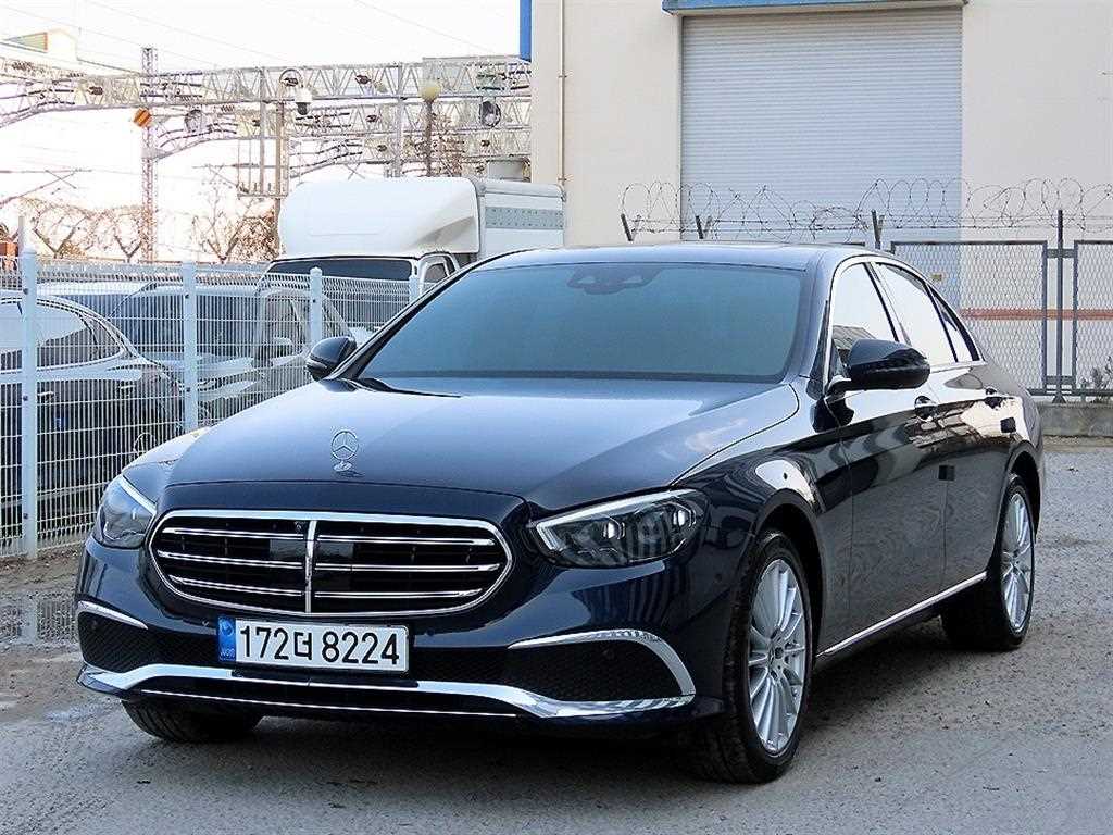 Mercedes Benz E class - Vista 2