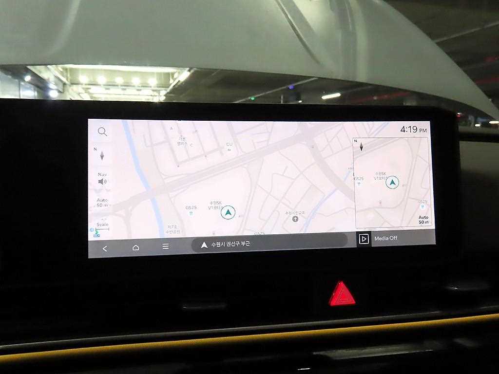 KIA Carnival - Vista 10