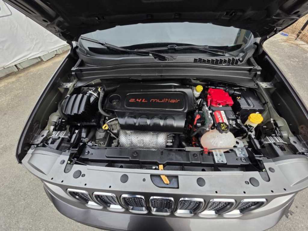 Jeep Renegade 2021 Gris - Importación desde Corea - HF Imports Iquique - Foto 17