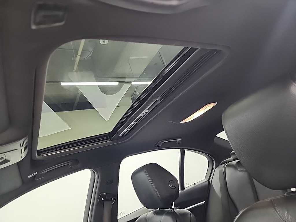 BMW 3 series 2018 Blanco - Importación desde Corea - HF Imports Iquique - Foto 14