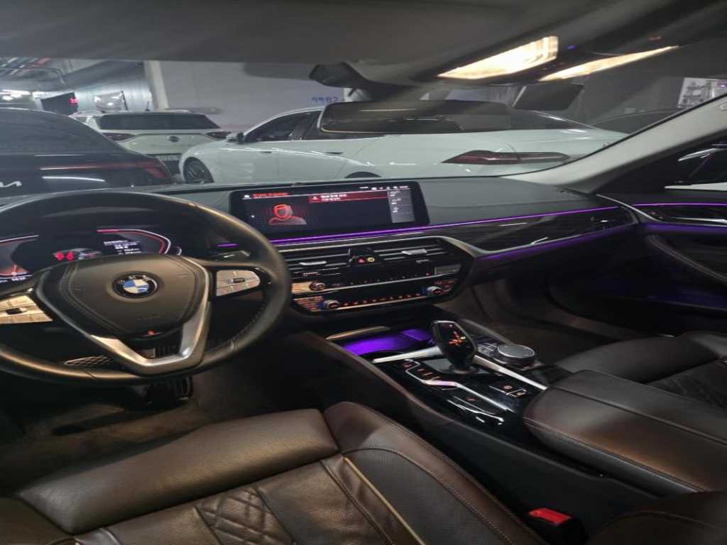 BMW 5 Series - Vista 7