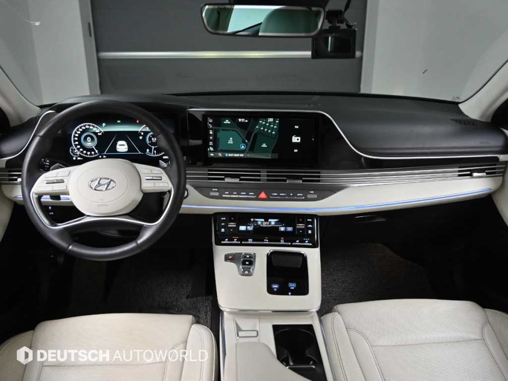 HYUNDAI Grandeur - Vista 8