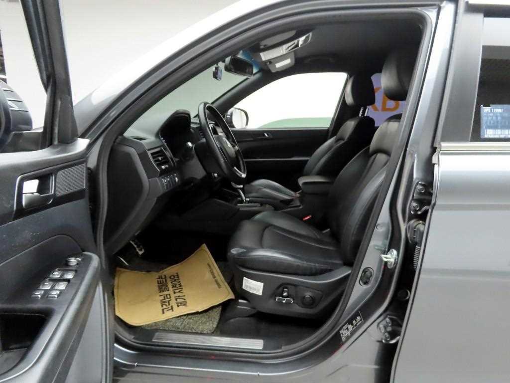 Ssangyong Rexton 2021 Gris - Importación desde Corea - HF Imports Iquique - Foto 14