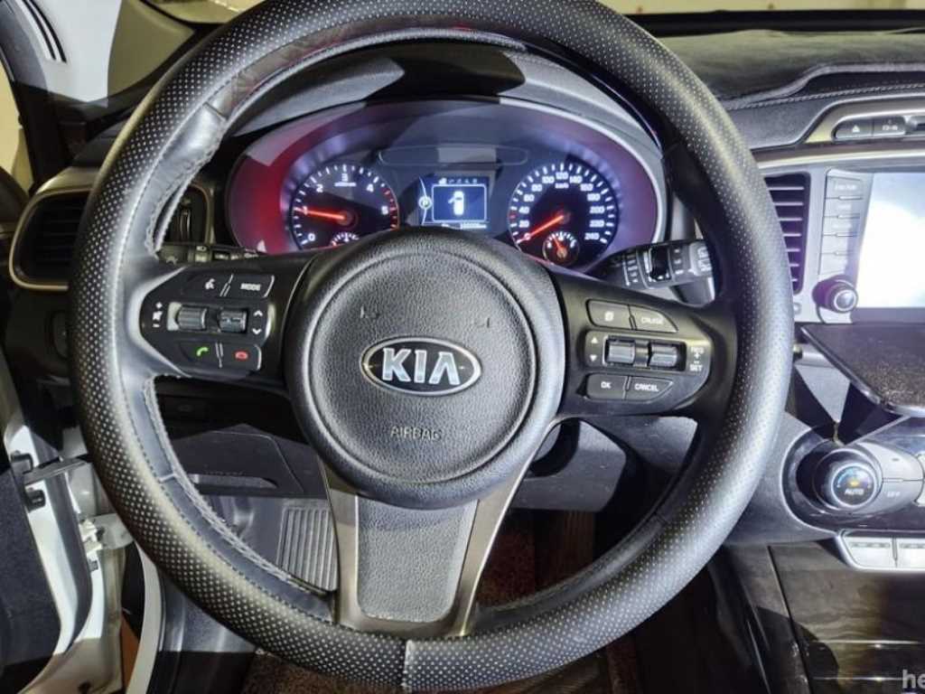 KIA Sorento - Vista 10