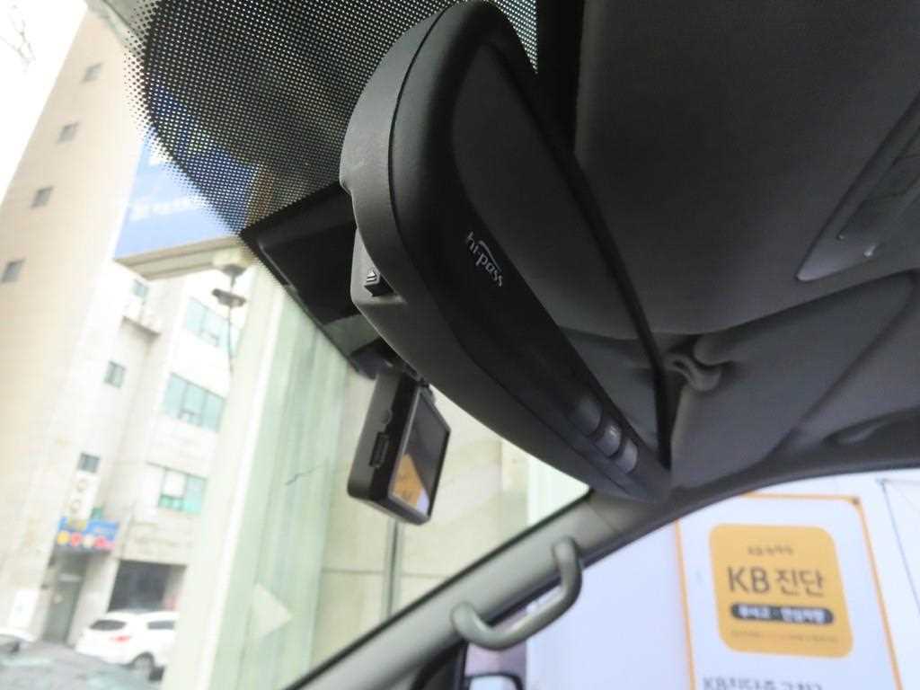 HYUNDAI Starex - Vista 11