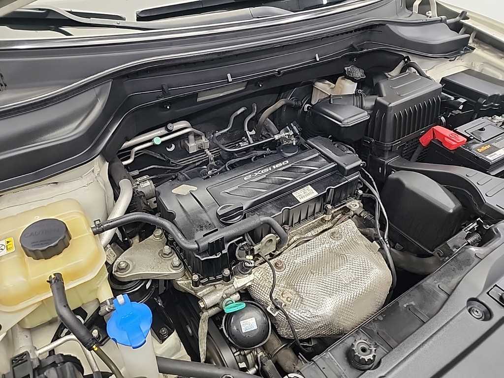 Ssangyong Tivoli - Vista 5