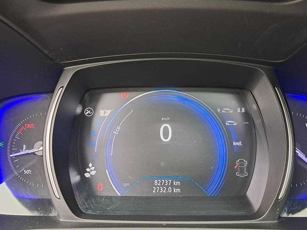 SAMSUNG QM6 - Vista 8