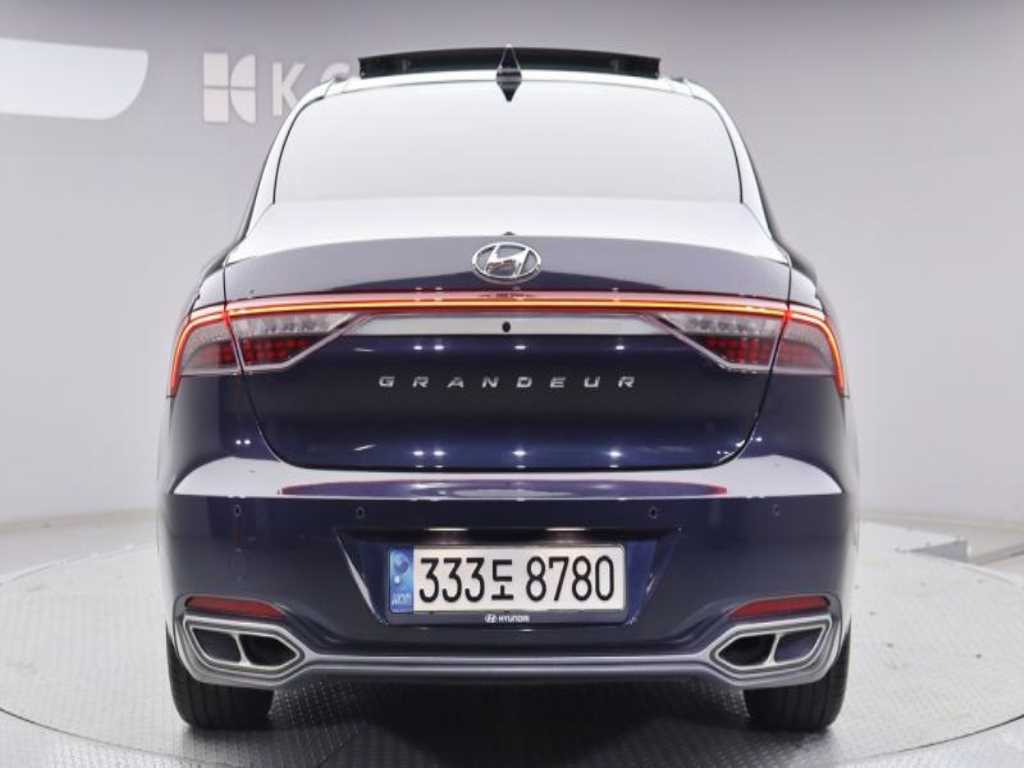 HYUNDAI Grandeur - Vista 4