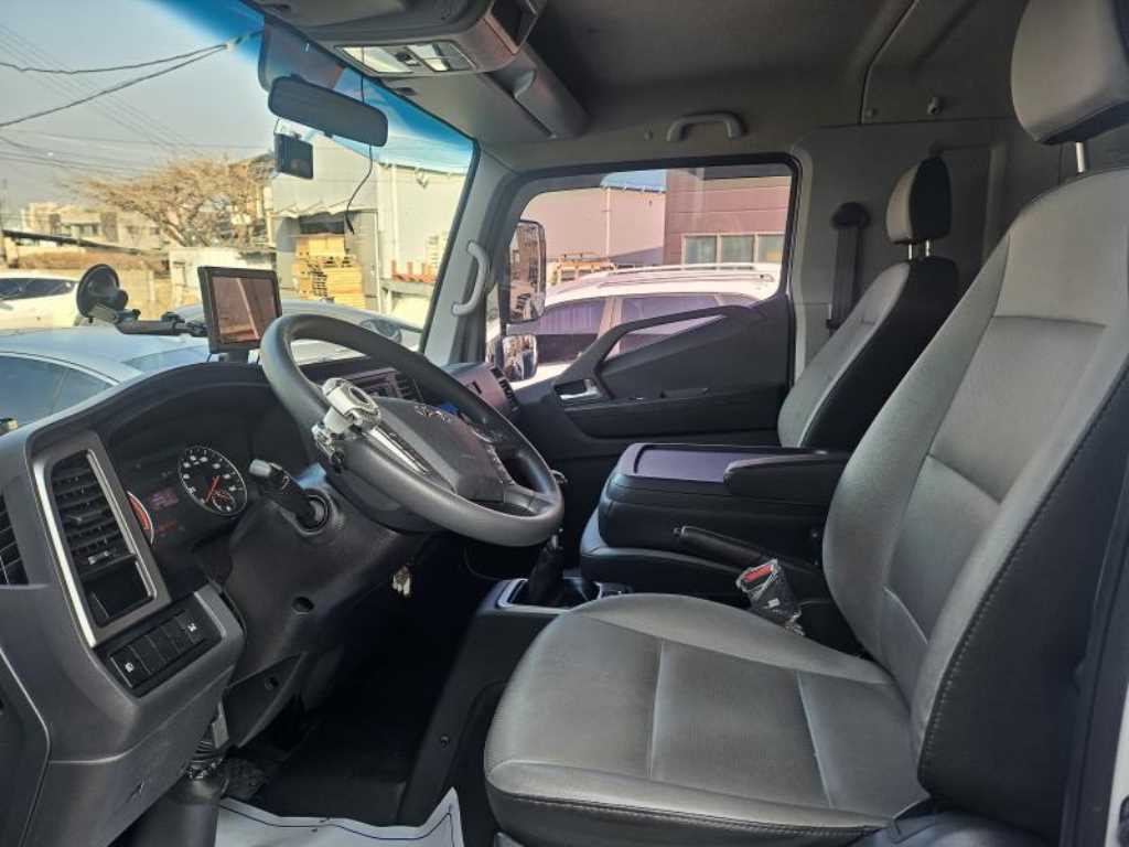 medium and large cargo Cargo - Vista 9