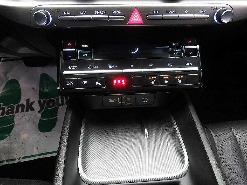 HYUNDAI Grandeur - Vista 12