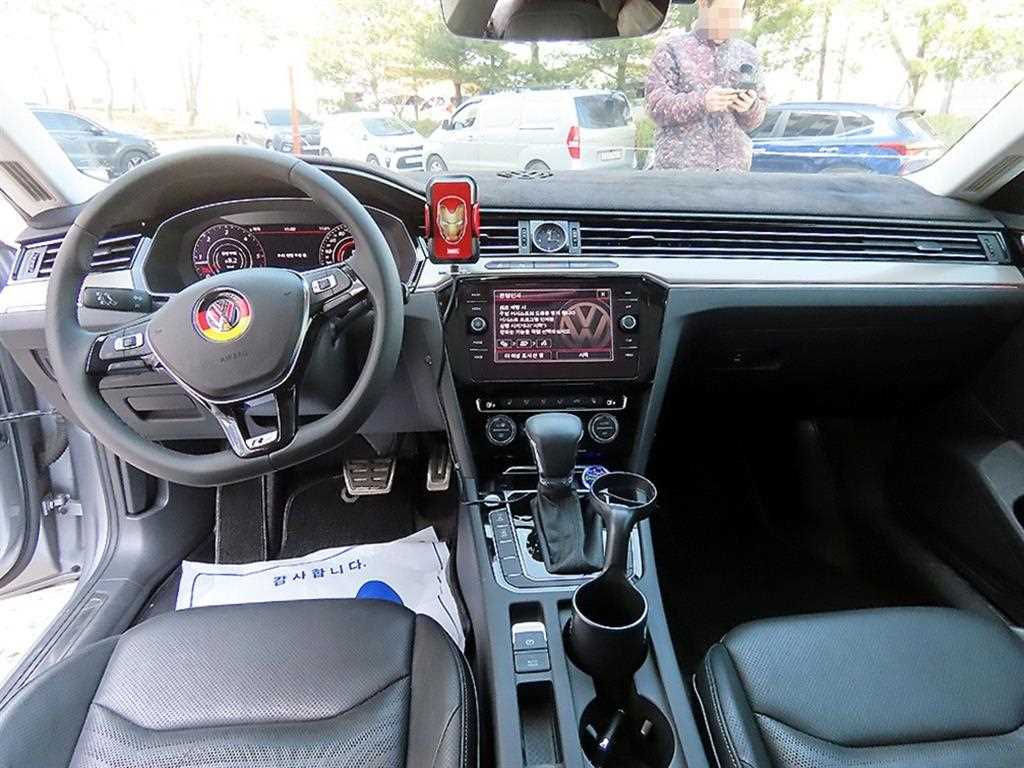 Volkswagen Arteon - Vista 7