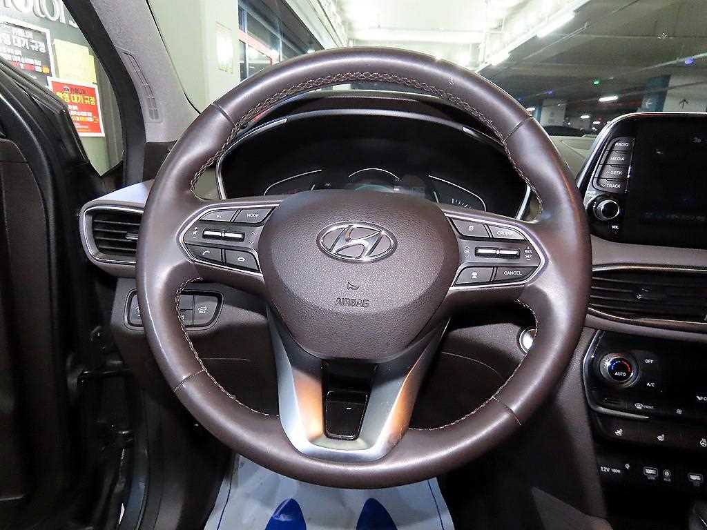 HYUNDAI Santa Fe - Vista 8