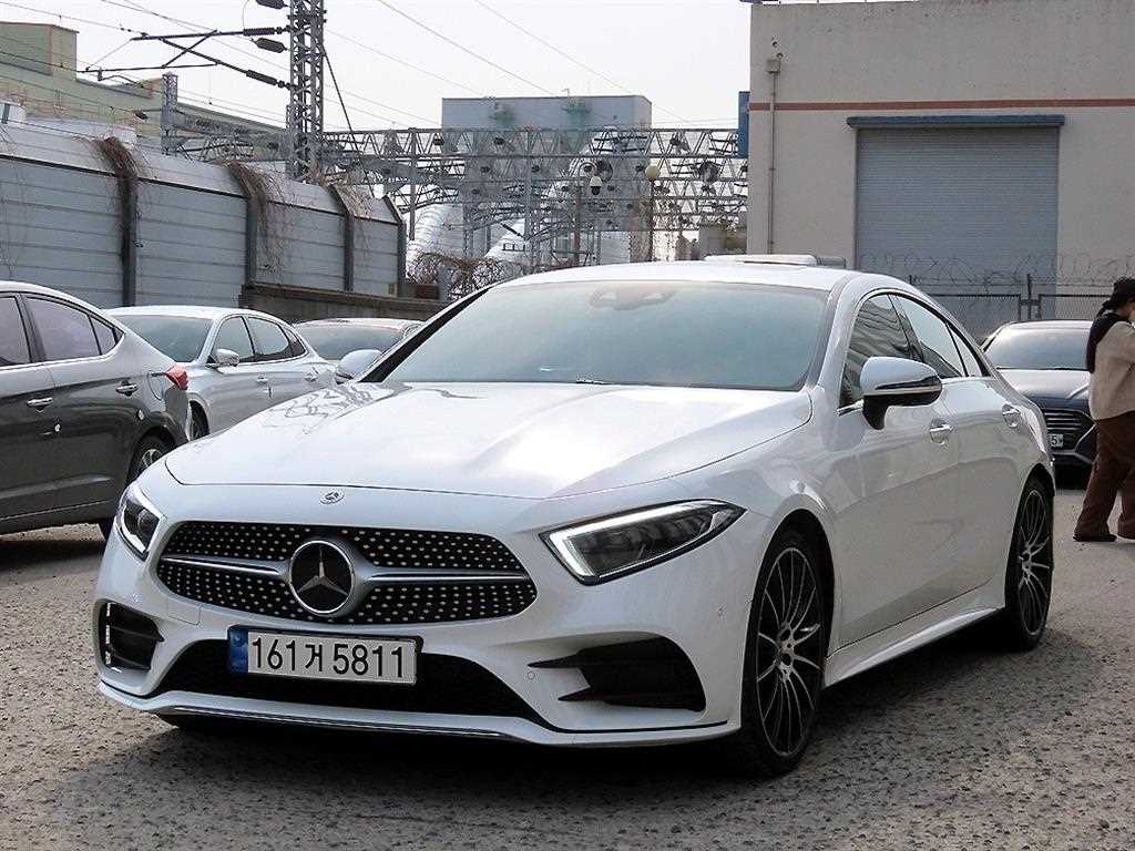Mercedes Benz CLS Class - Vista 2