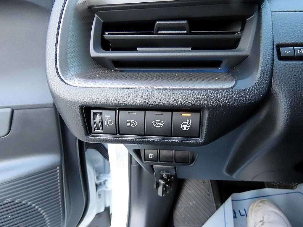 Toyota Prius 2026 Blanco - Importación desde Corea - HF Imports Iquique - Foto 14