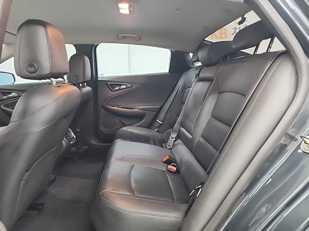 Chevrolet Malibu - Vista 12