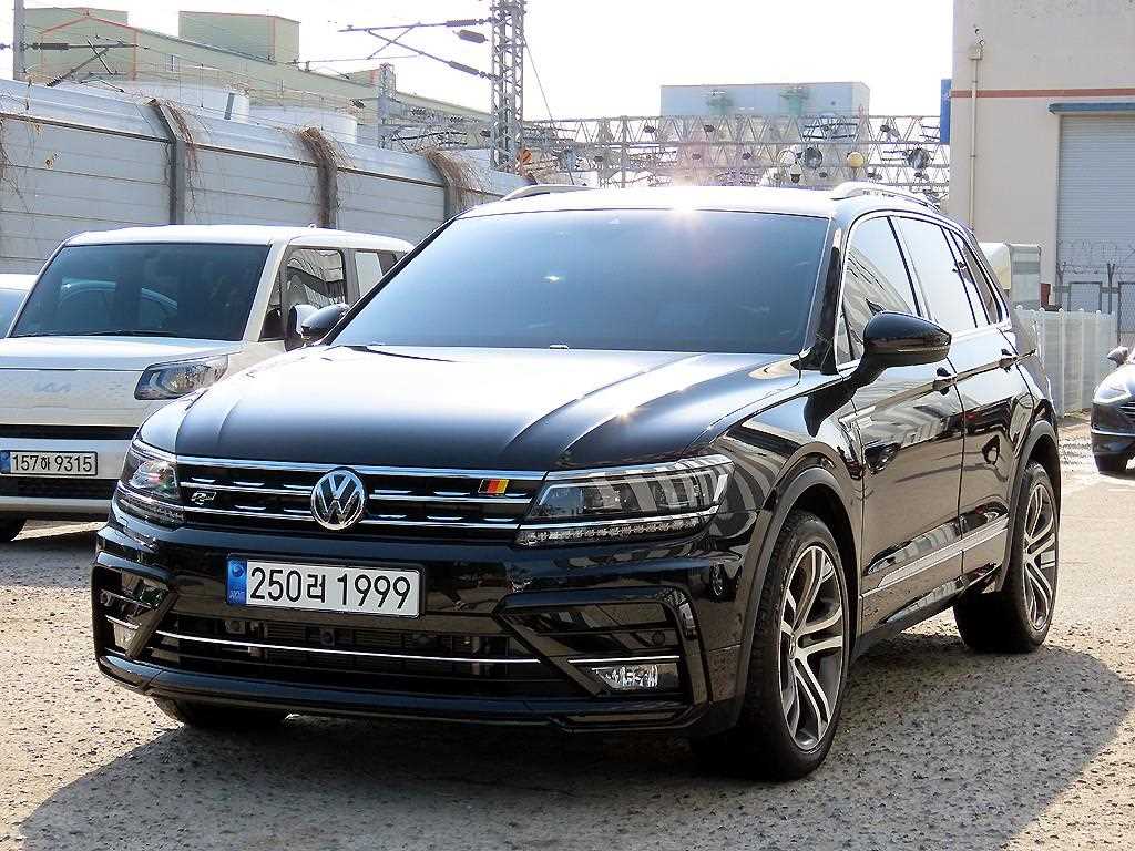 Volkswagen Tiguan - Vista 2