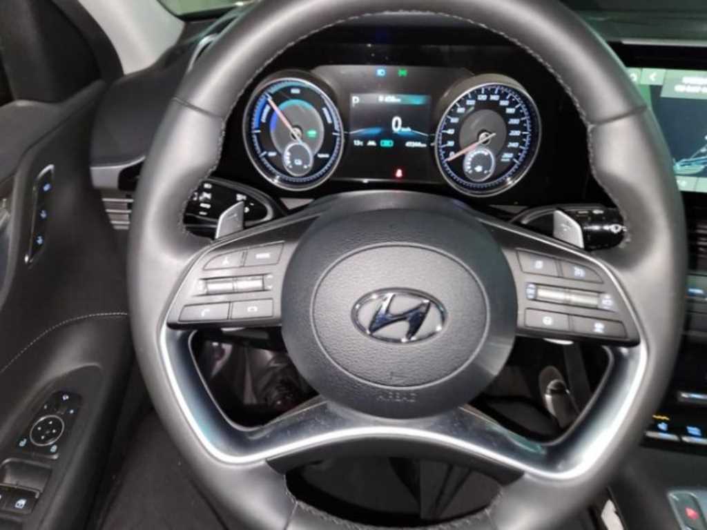 HYUNDAI Grandeur - Vista 6