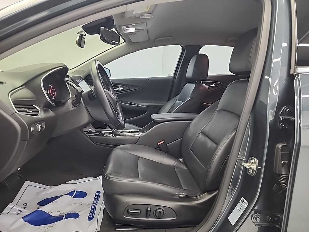 Chevrolet Malibu - Vista 11