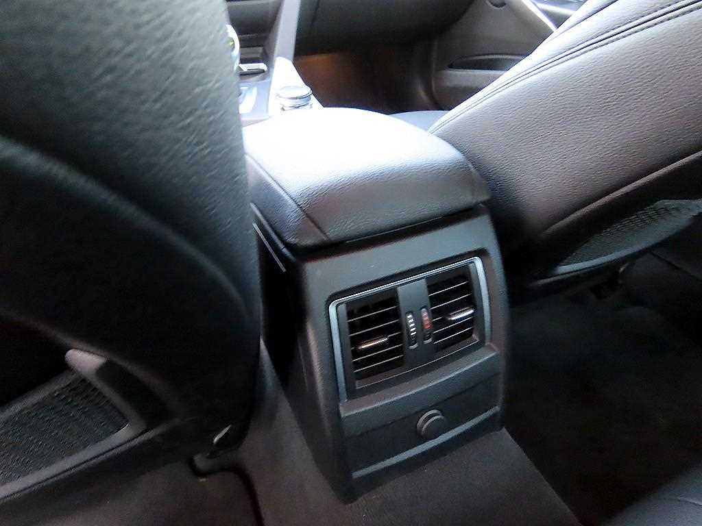 BMW 3 series 2016 Azul - Importación desde Corea - HF Imports Iquique - Foto 17