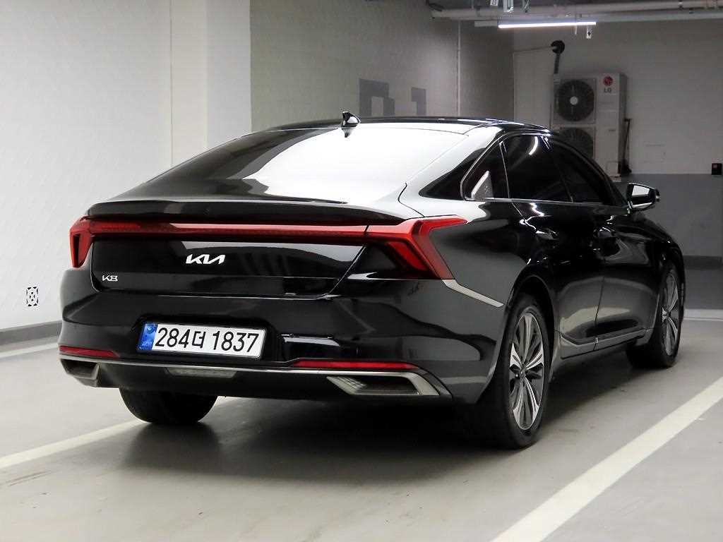 KIA K8 - Vista 4