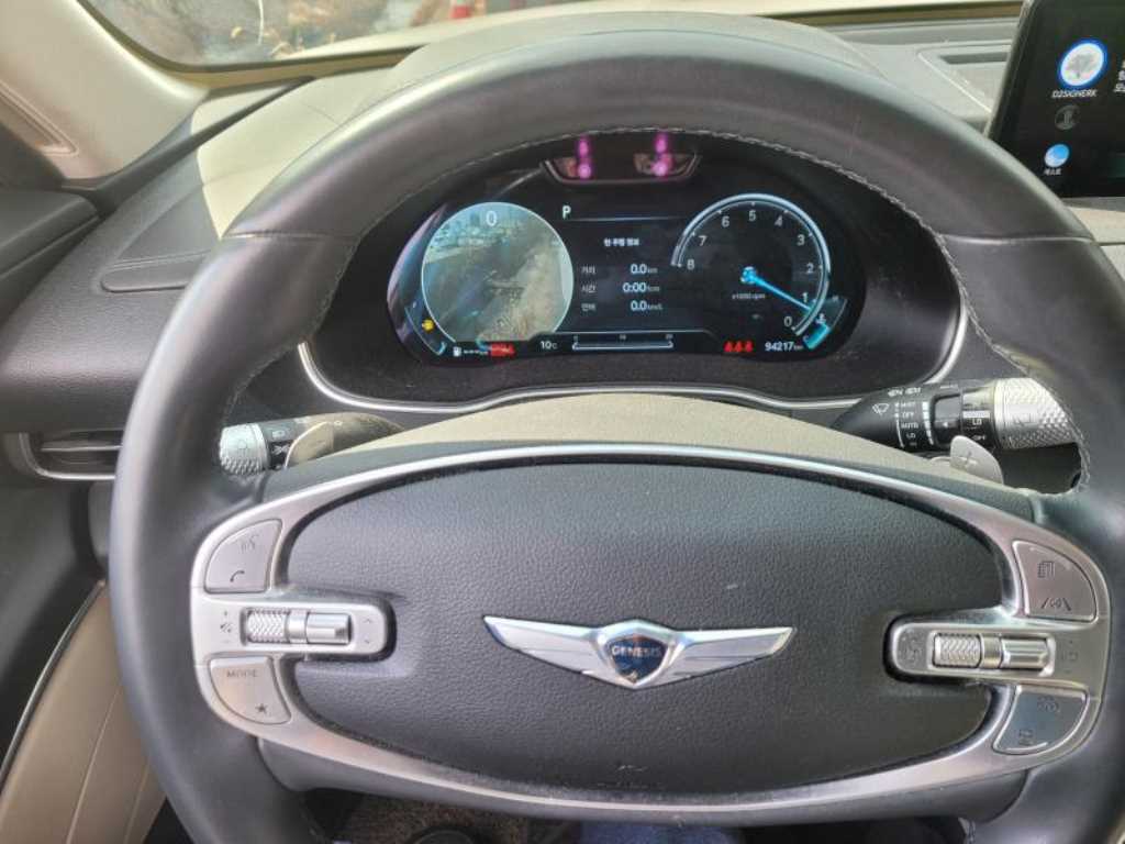 Genesis GV80 - Vista 5