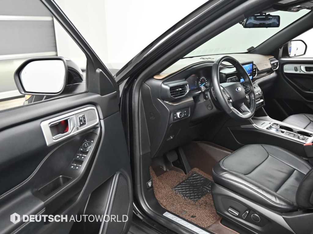 Ford Explorer - Vista 9