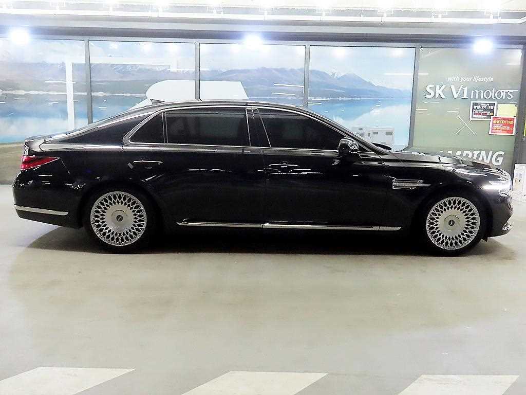 Genesis G90 - Vista 3