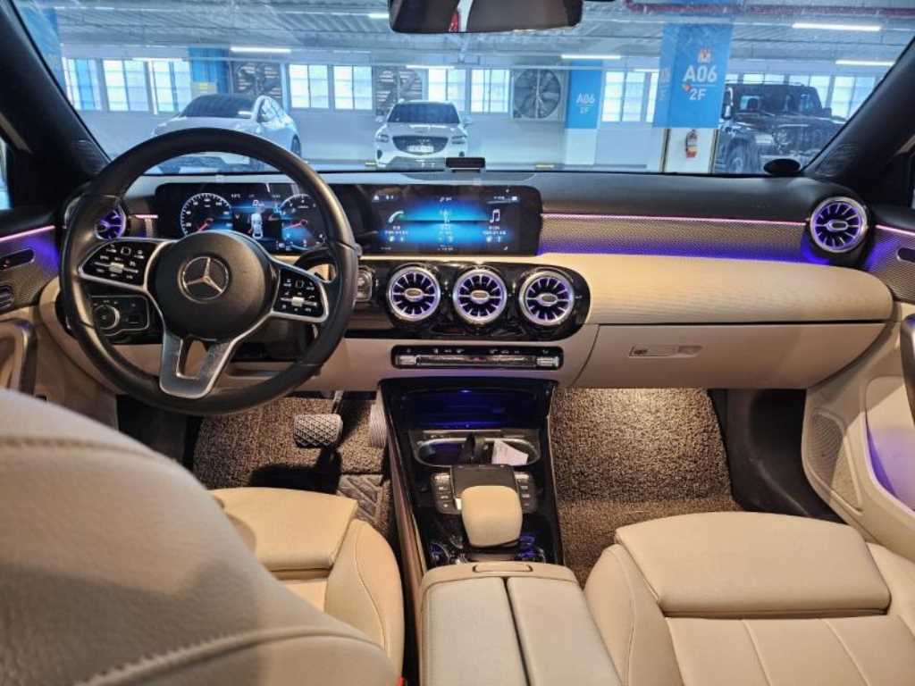 Mercedes Benz A Class - Vista 6