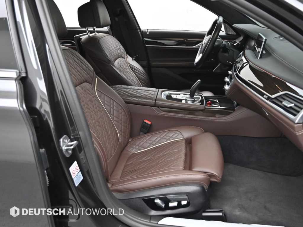 BMW 7 Series - Vista 10