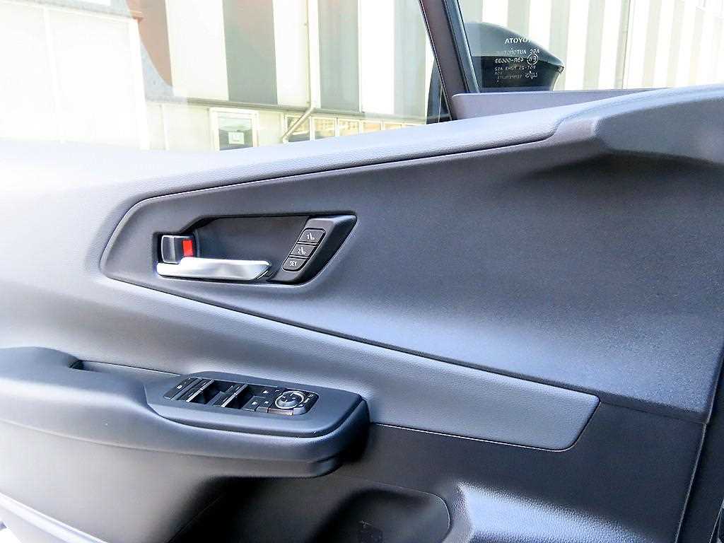 Toyota Prius - Vista 11