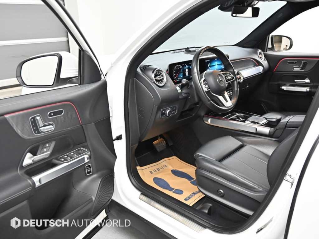 Mercedes Benz GLB Class - Vista 11