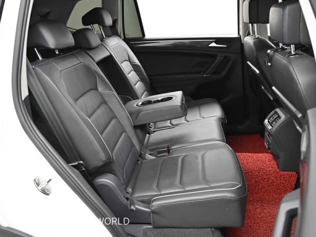 Volkswagen Tiguan - Vista 12