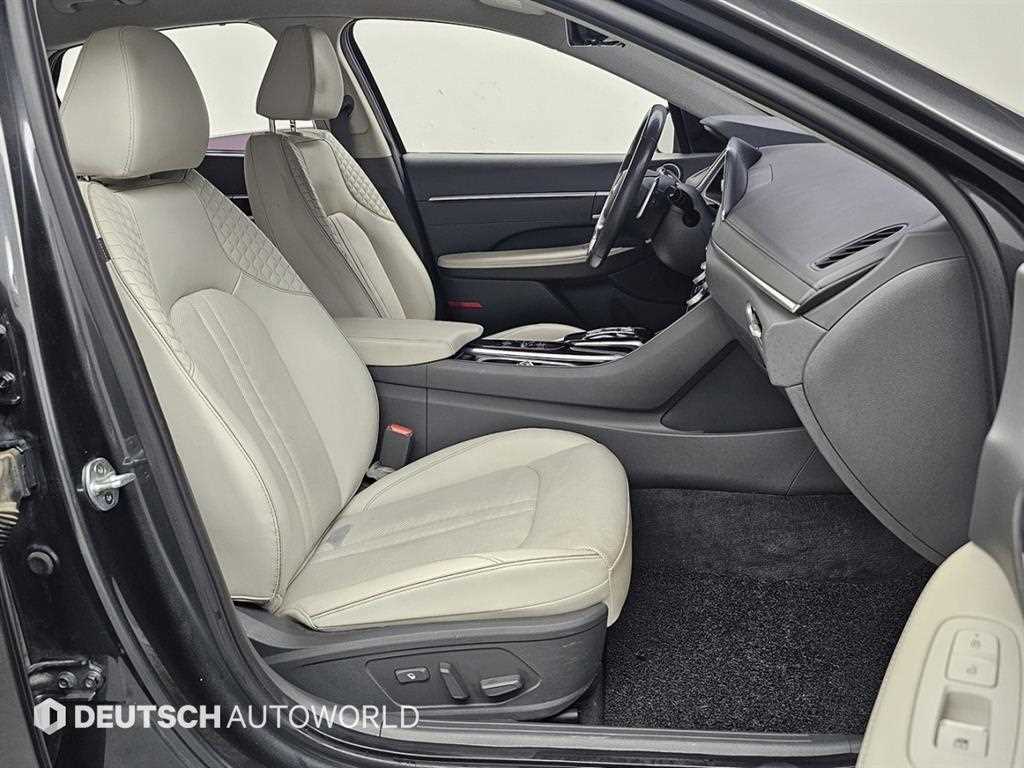 HYUNDAI Sonata - Vista 10