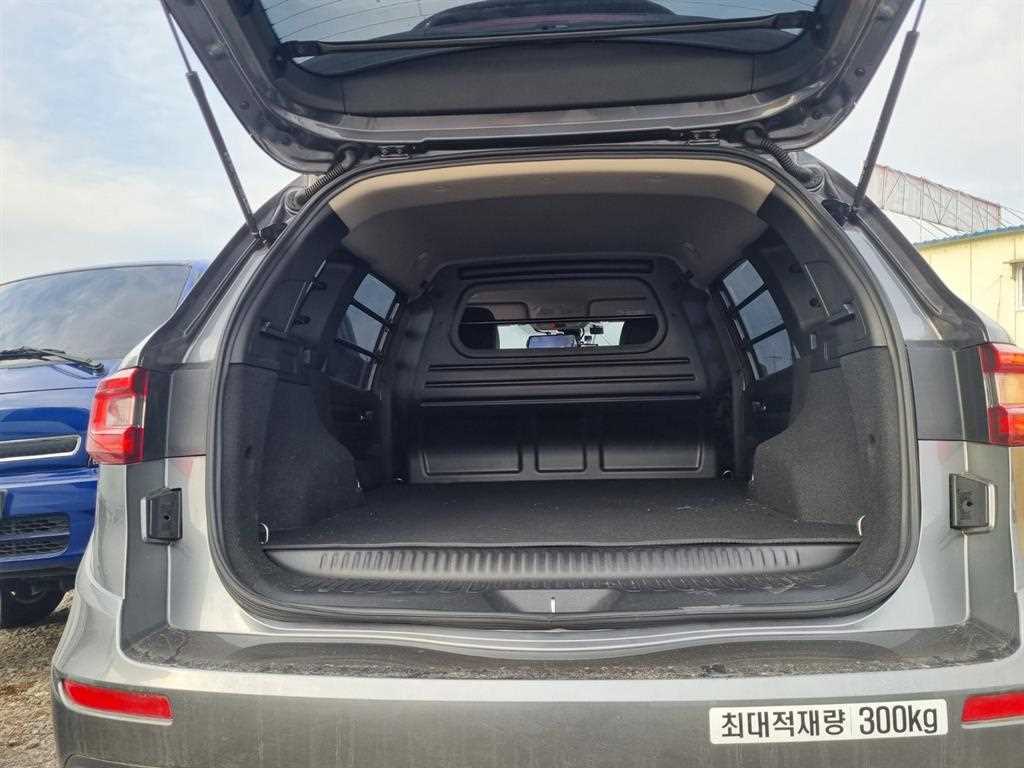 SAMSUNG QM6 2024 Café - Importación desde Corea - HF Imports Iquique - Foto 17