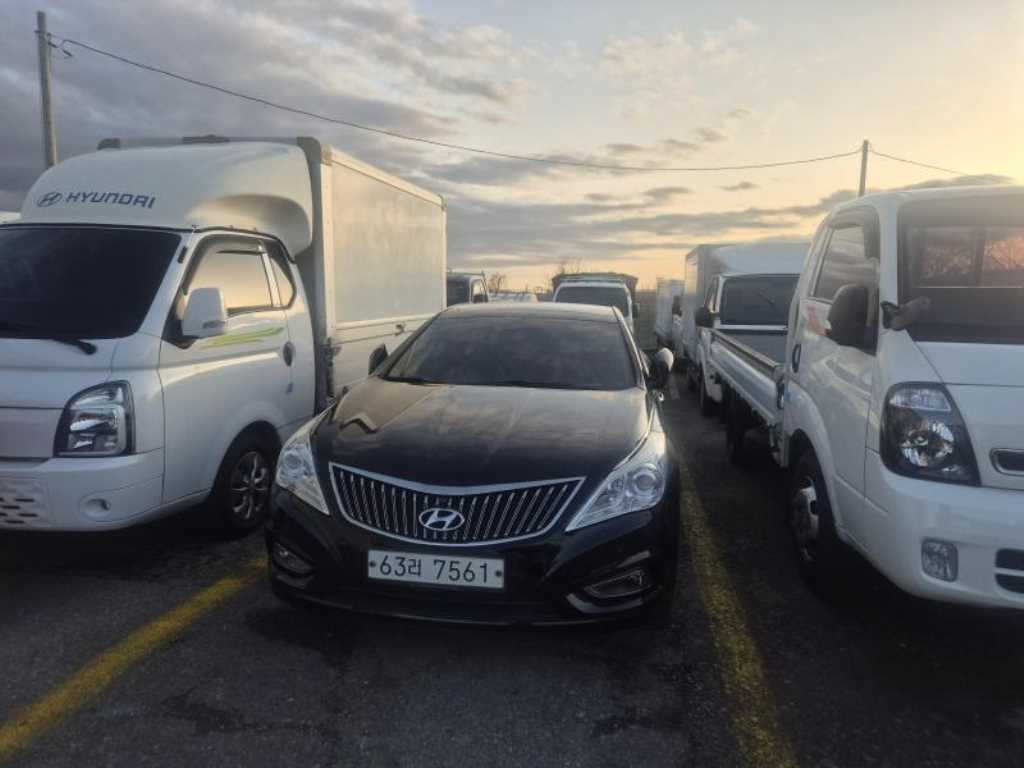 HYUNDAI Grandeur 2013 - Importación desde Corea - HF Imports Iquique - Foto 1