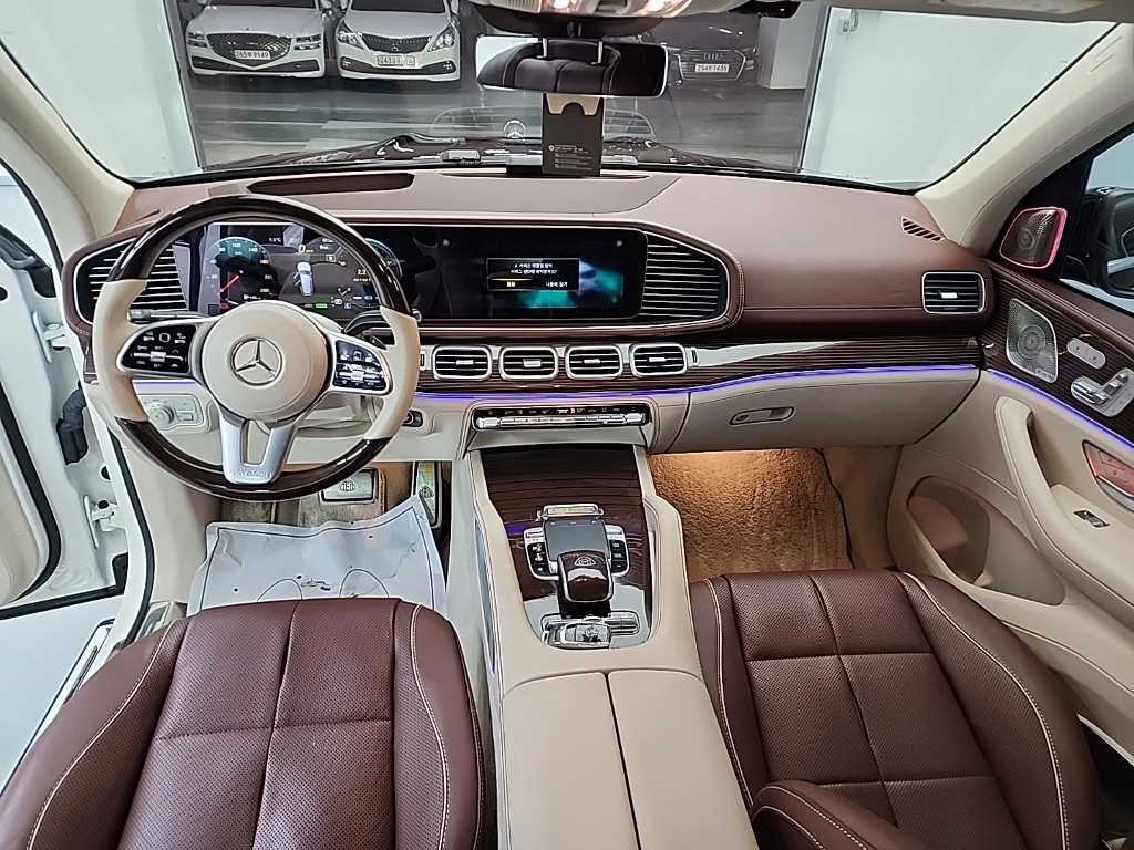 Mercedes Benz GLS Class - Vista 7