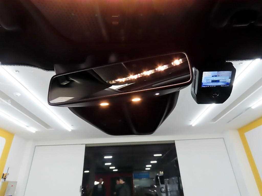 Mercedes Benz GLC Class 2020 Blanco - Importación desde Corea - HF Imports Iquique - Foto 16